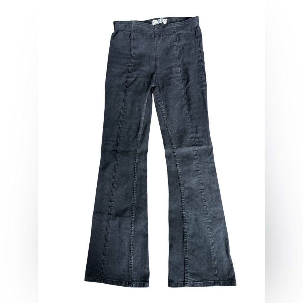 We The Free Slim Pull-On Flare Black Jeans Size 25